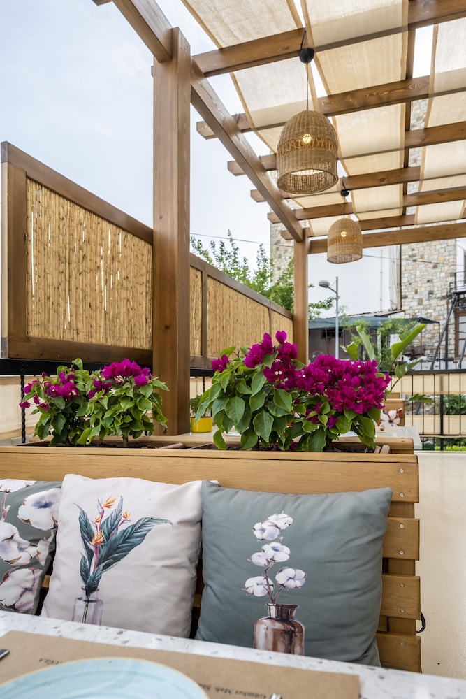 The Poyz Otel Bodrum - Image 40