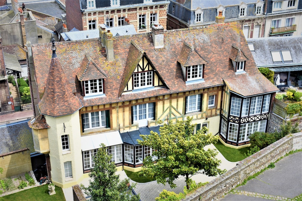 Villa Castel Chambres D'hôtes B&B