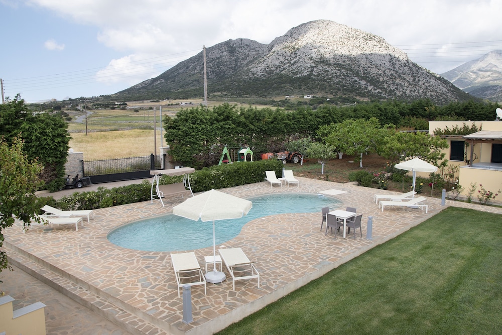 Naxos Cottage