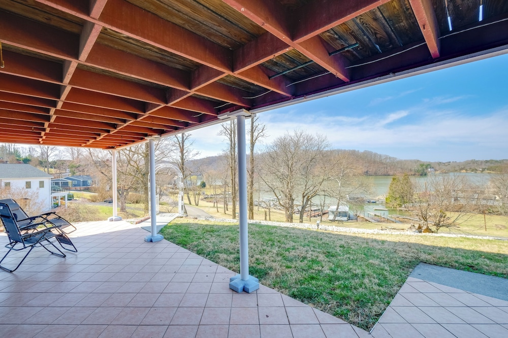Lake Views & Private Dock: Radford Retreat!