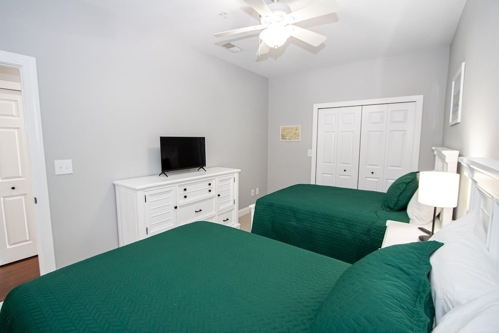 World Tour 104-306a 3 Bedroom Condo