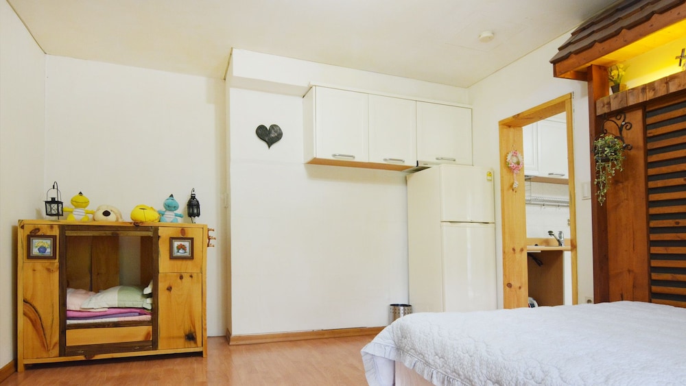 Sicily Pension
