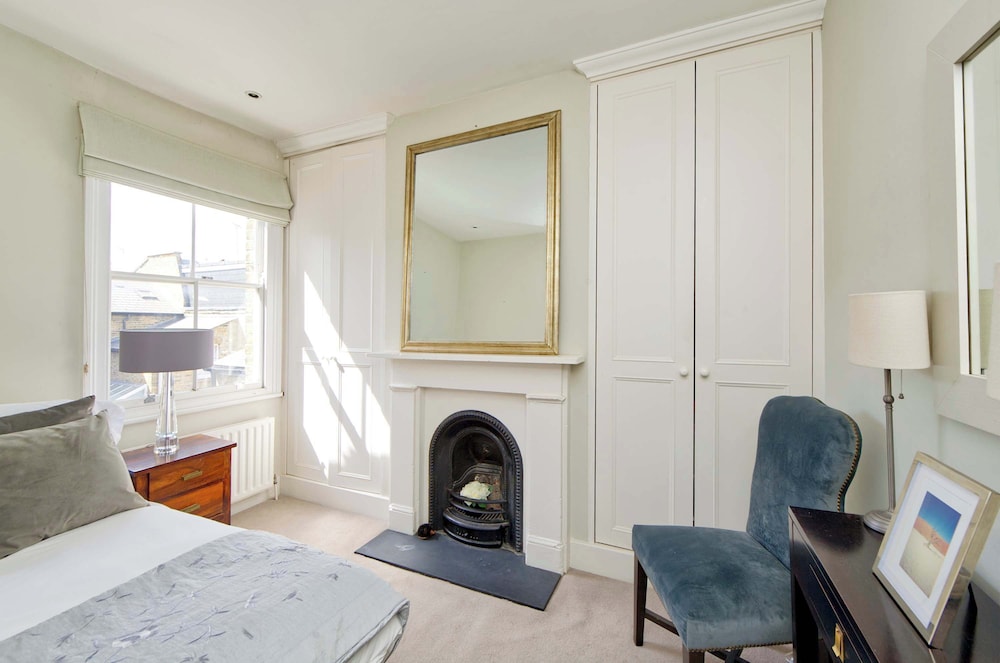 Stunning 3 bed Home With Garden - Wandsworth
