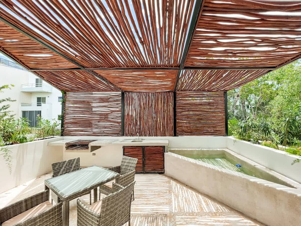 Amazing House With Private Pool in La Veleta