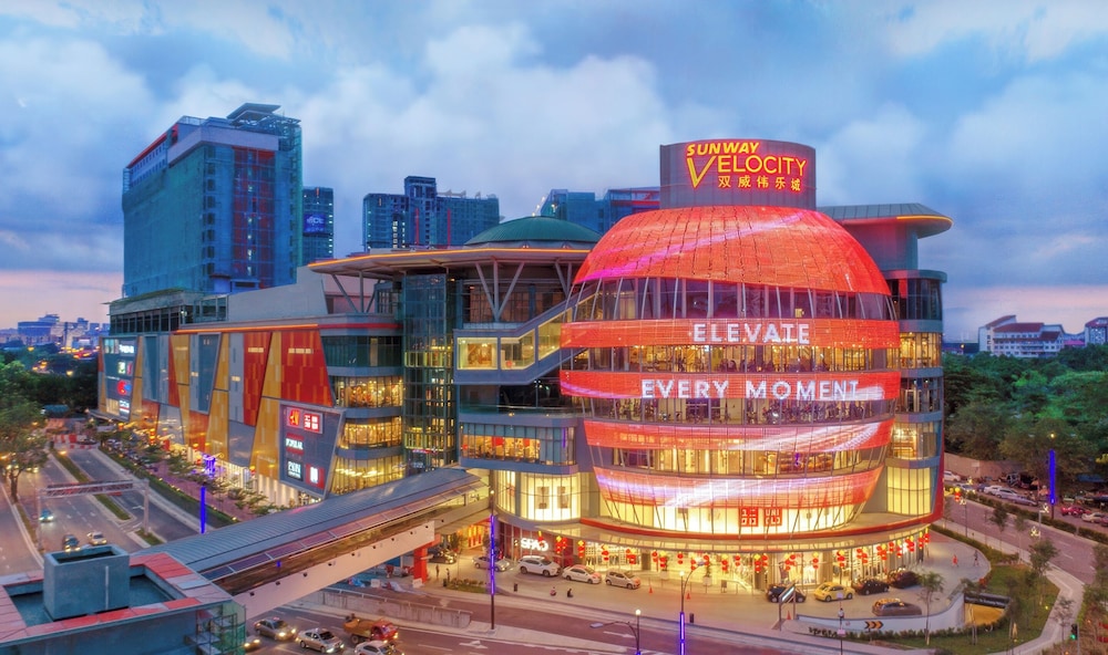 Staycation V Residence - Sunway Velocity