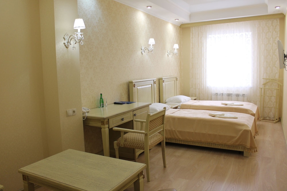 Acropolis Hotel view 5