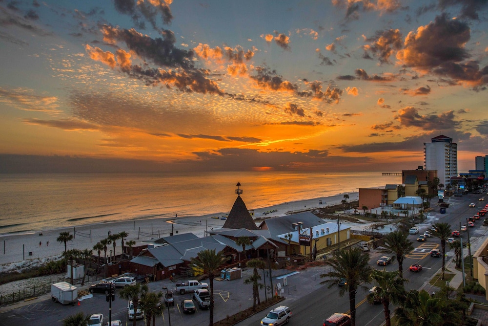 Scenic PCB Condo w/ Stunning Sunsets & Beach View!