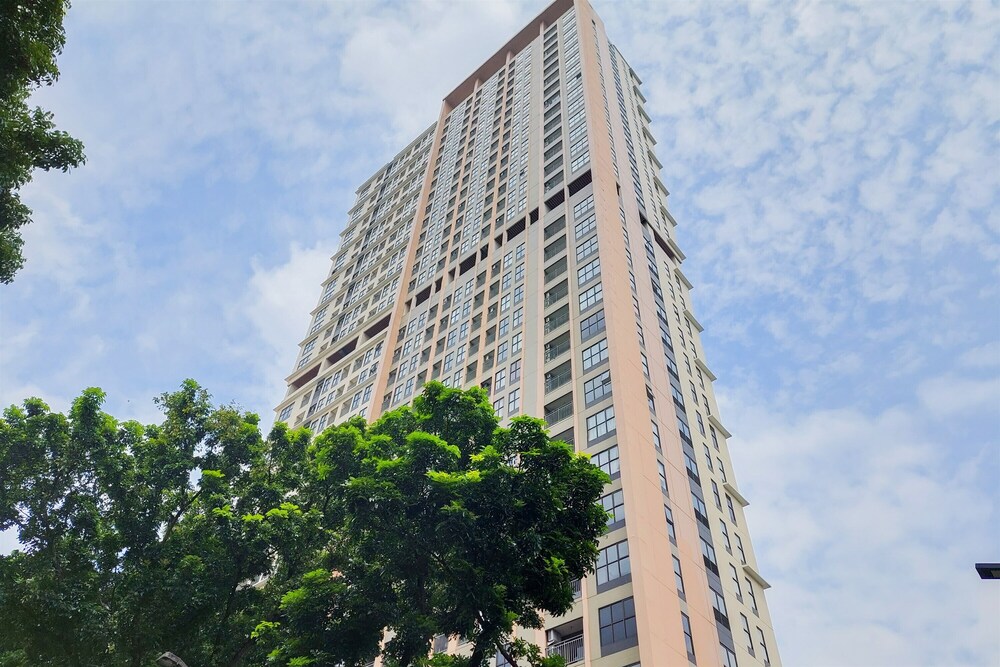 Restful And Cozy Studio At Transpark Bintaro Apartment