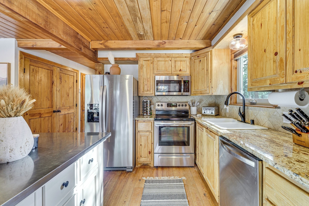 Hot Tub + Fireplace: Cozy Angel Fire A-frame Cabin