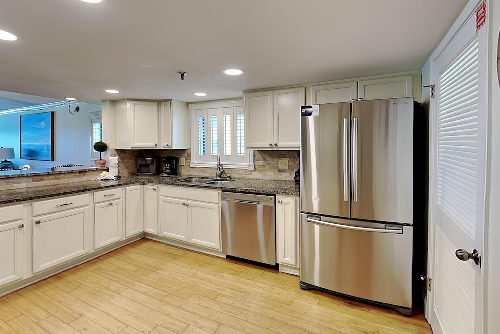 Breakers East by Southern Vacation Rentals