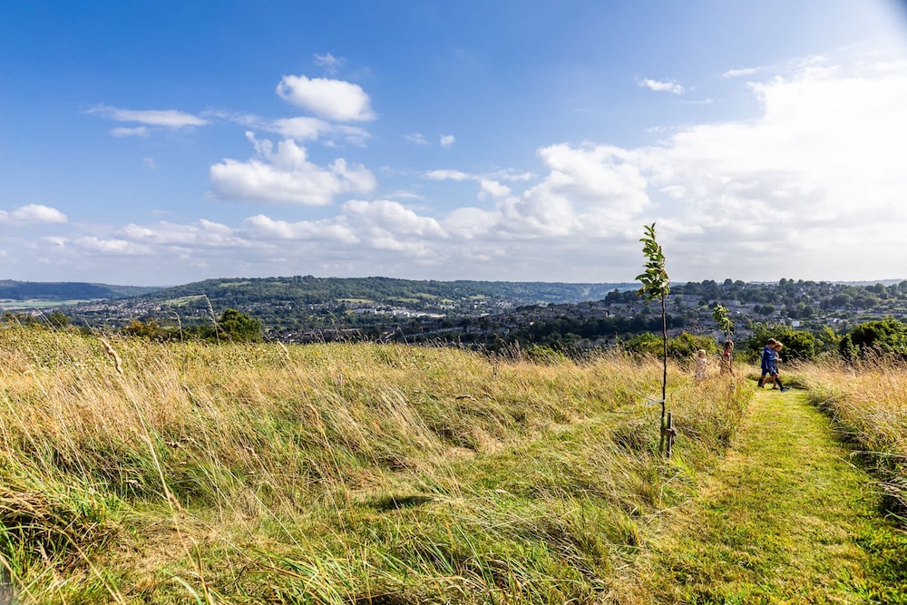 Luxury Glamping - Charlcombe Valley Orchards Bath