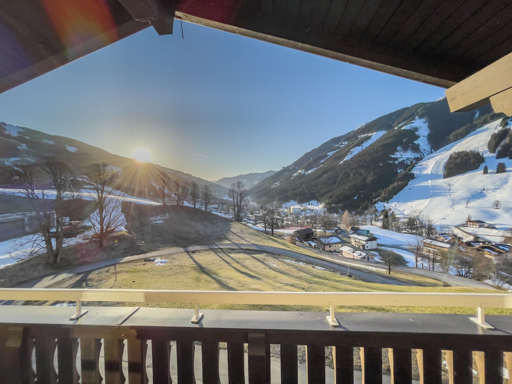 Saalbach Apartments Landhaus Bernkogel