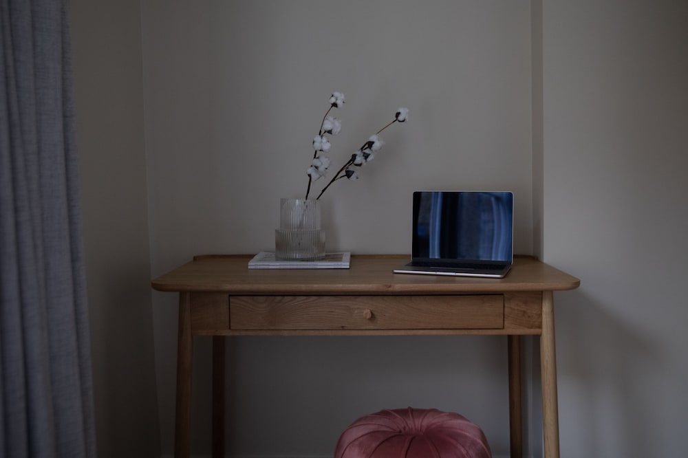 Gulaid House Knightsbridge by Bob W London