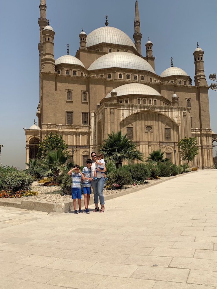 Hapi Pyramids Hotel