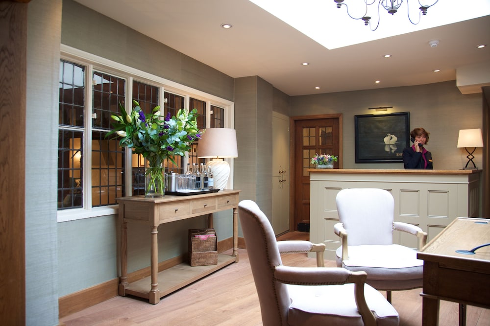 Sudbury Vacations - The Swan Hotel - Property Image 5