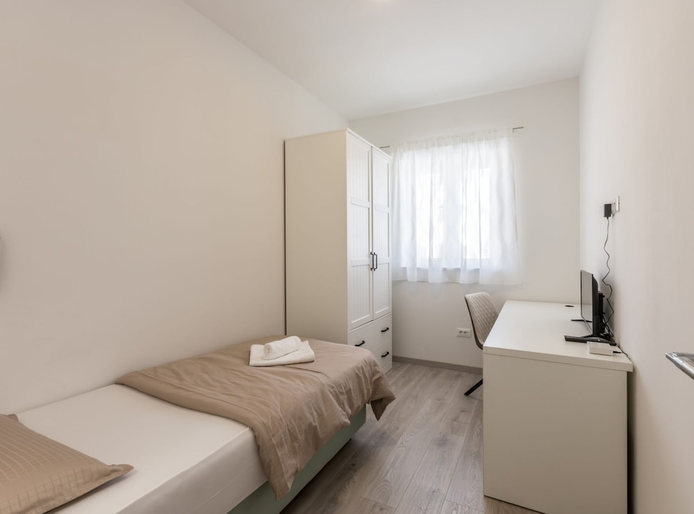 Adriatic Island Sea View Apartments