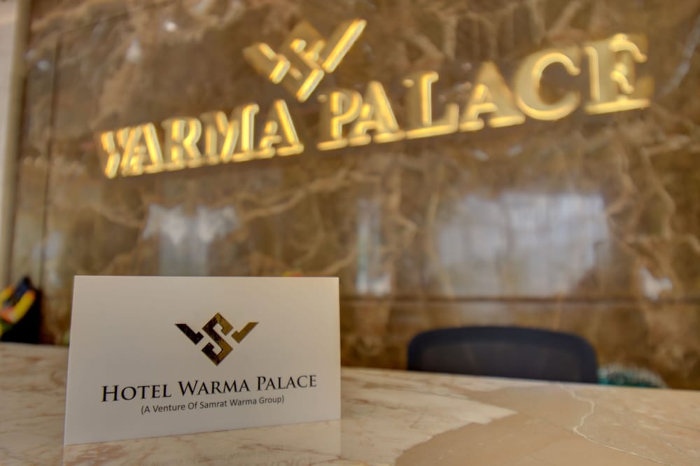 Hotel Warma Palace