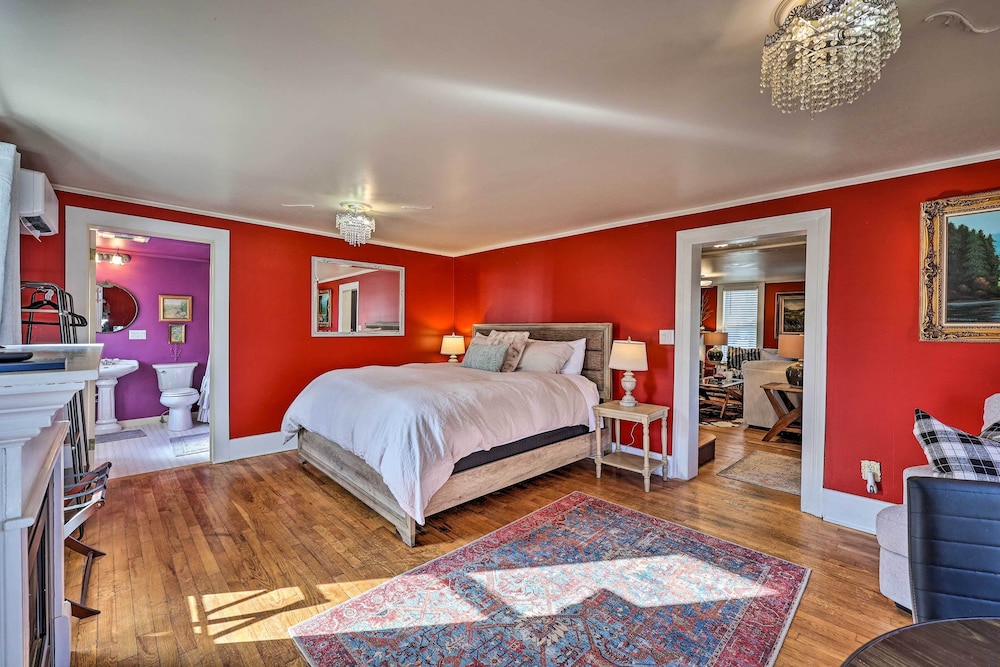 Walk to Dtwn: Historic Home in Eureka Springs
