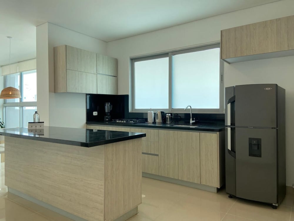 w Modern 3BR w AC in Cartagena photo 2