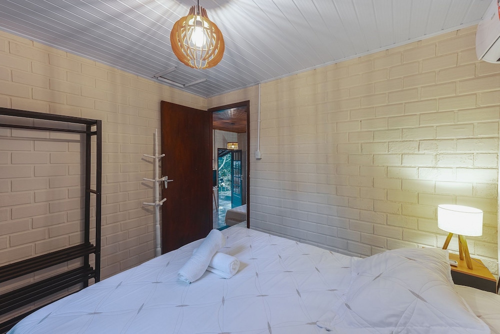 Casas Valley Design - Praia do Rosa - SC