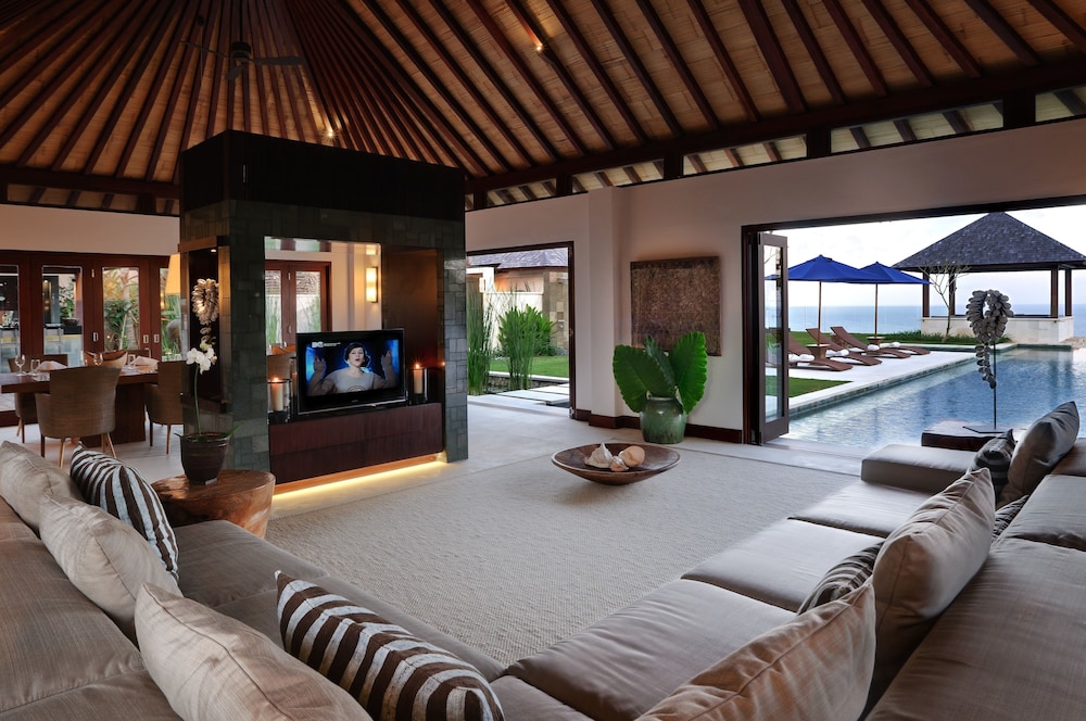 The Ungasan Clifftop Resort 82