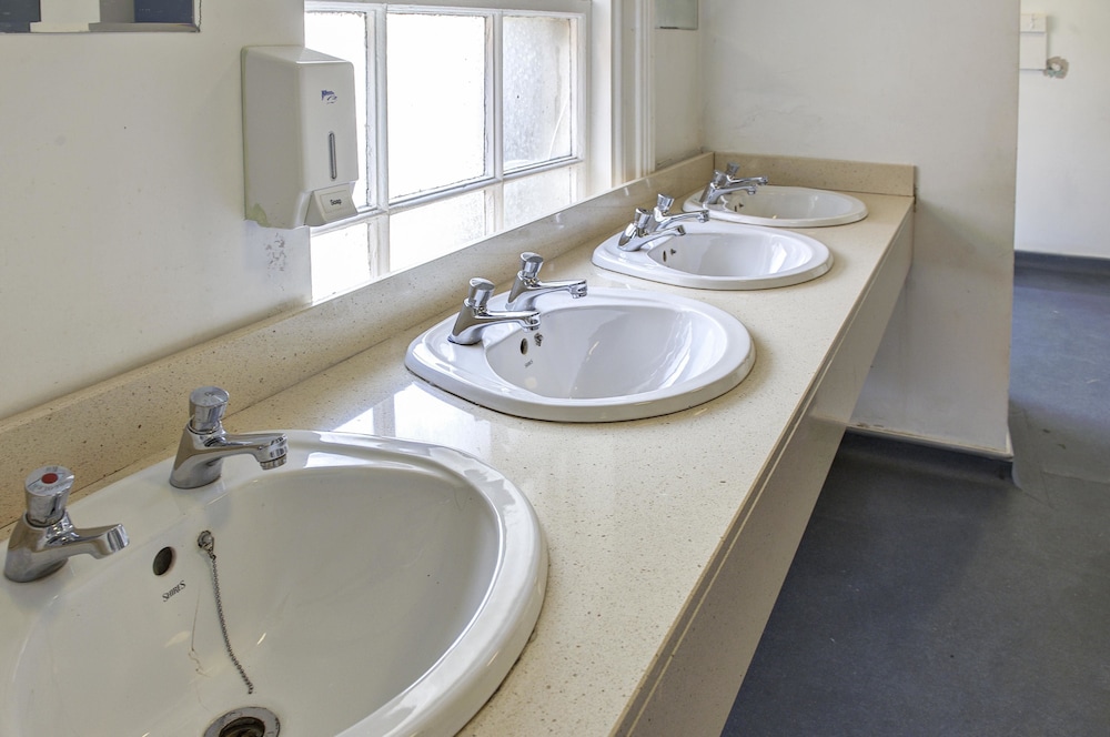 Kinlay House Hostel