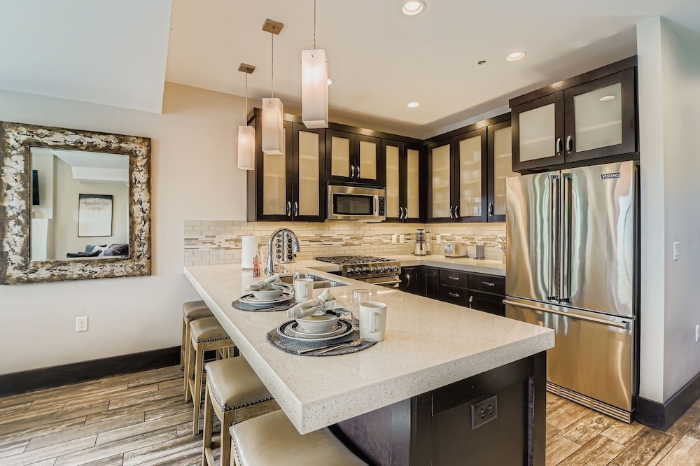 Tranquil Blackstone Getaway 3 Bedroom Townhouse