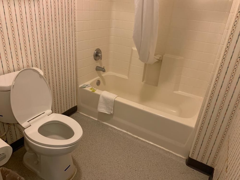 Calipatria Inn And Suites