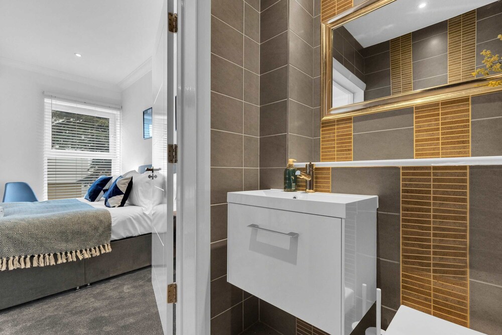 30 Monthly Discount Long-stay St Mary s Nest