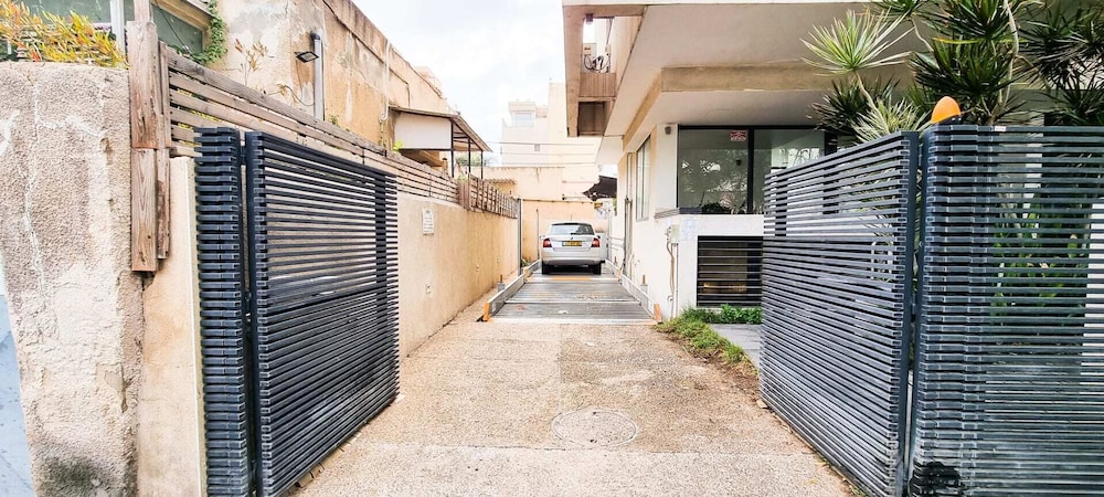 Apt Ophrys 1BR Tel Aviv Kalisher St TL66