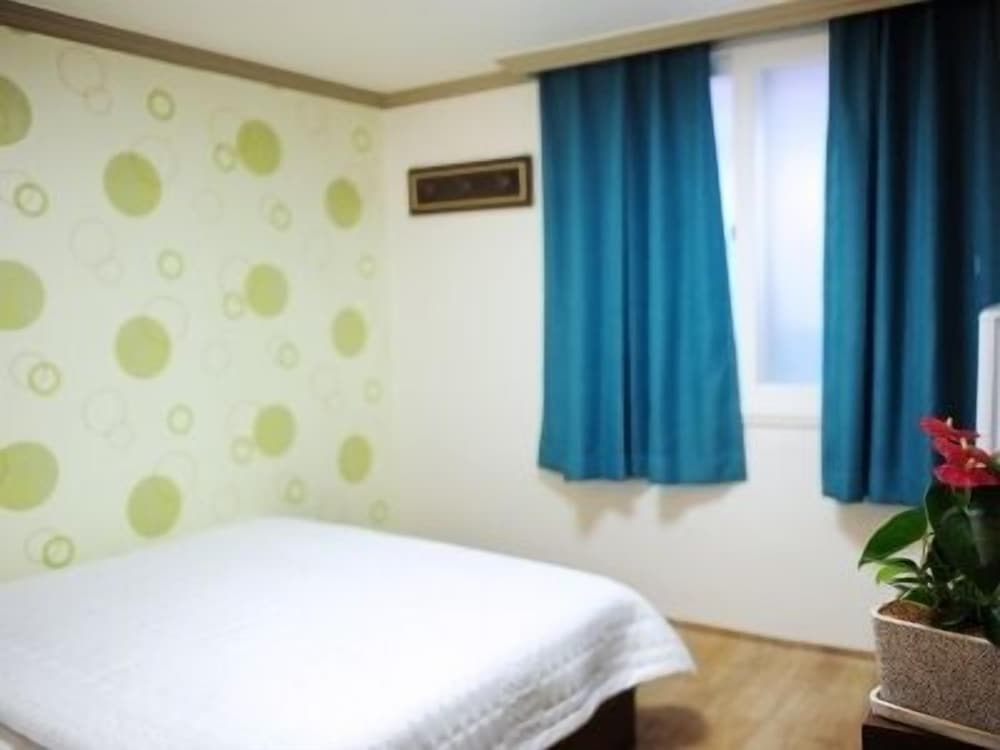 Busan Inn