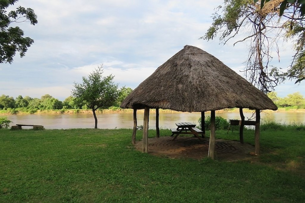 Croc Valley Camp
