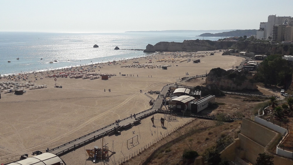 The Roof Praia da Rocha