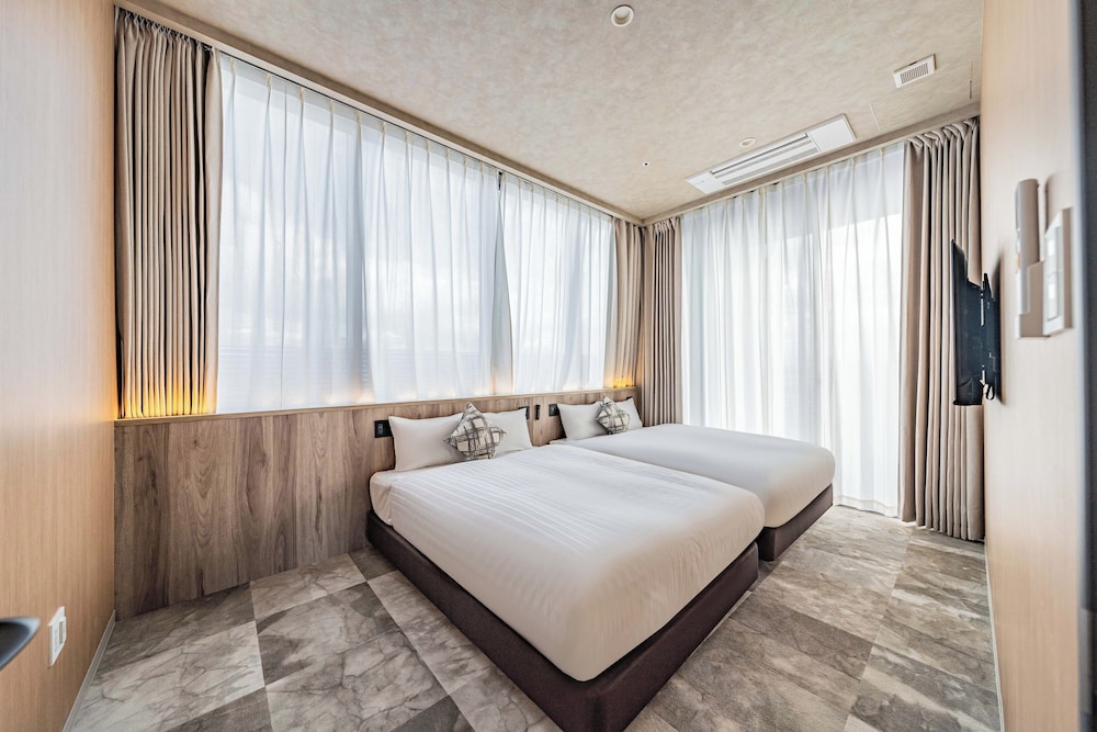 Apartment Hotel 11 Shinimamiya 3