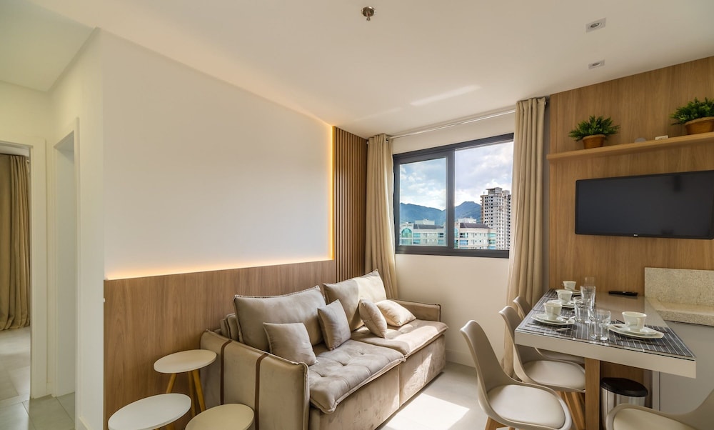 MHF III Apts Variados a 280m da Praia em Itapema