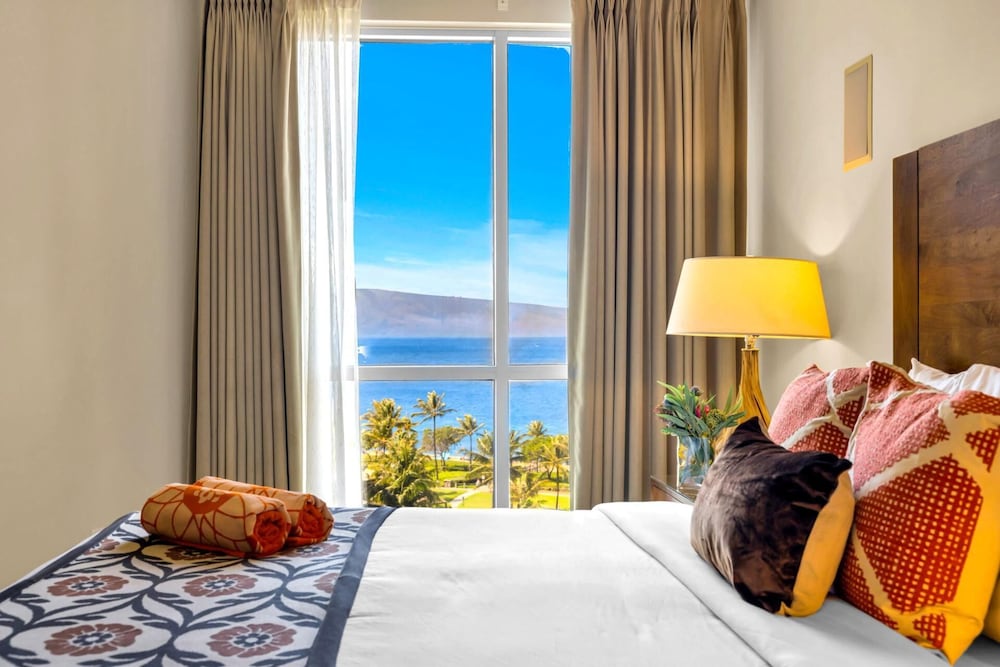 Honua Kai Konea 4 Free Rental Cars KBM Resorts Exceptional Value 4 Units, 9 Bedrooms Ml-1448