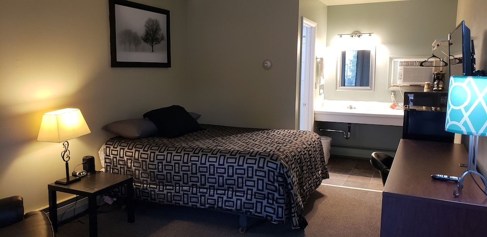 Viking Inn view 5