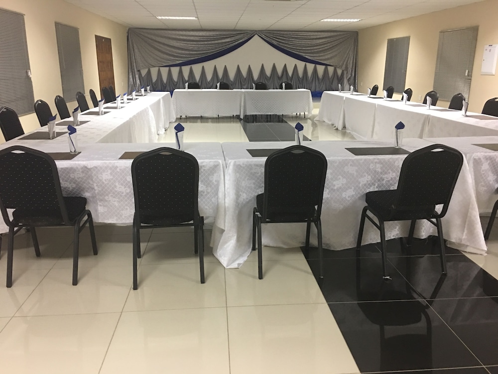 meeting & event spaces