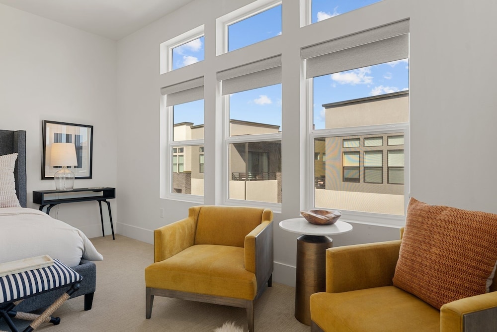 Villa #26 At Bloomington Country Club - Sunset Retreat 4 Bedroom Townhouse
