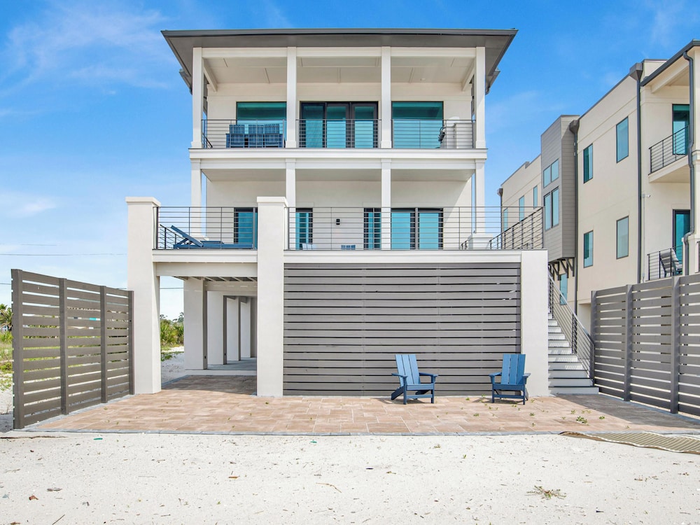Viviana #12 by Southern Vacation Rentals