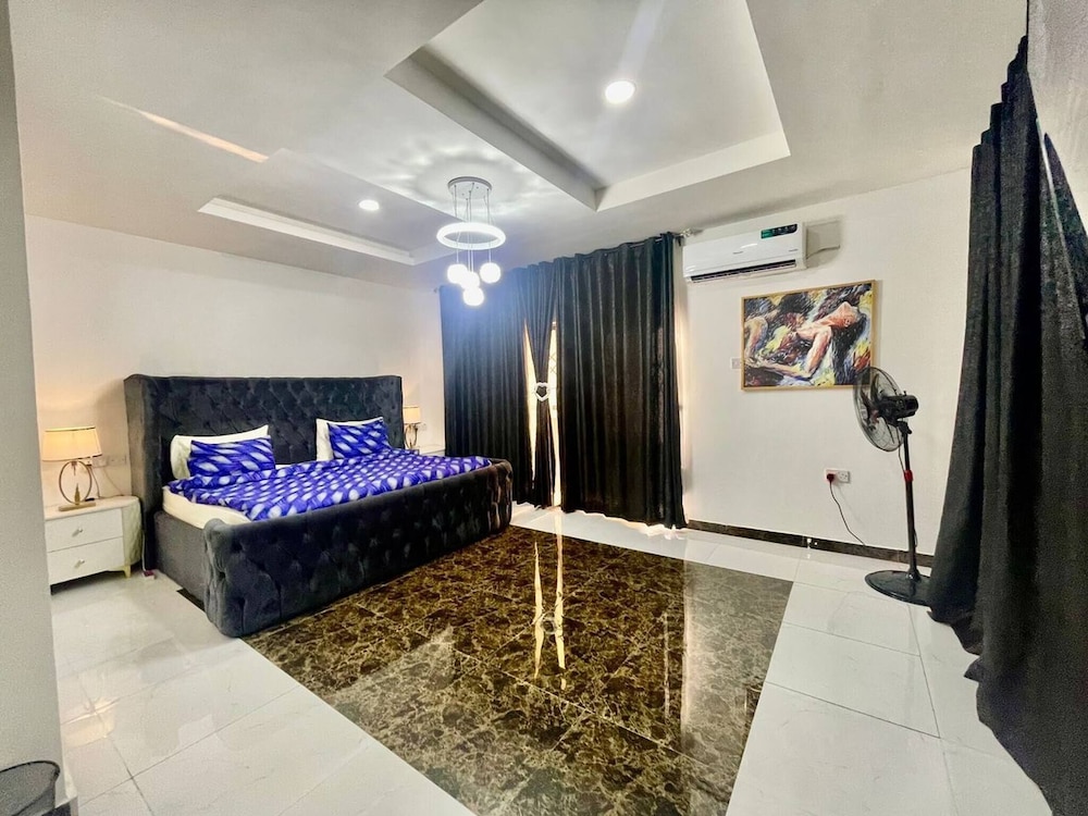 Aurequire 3 Bedroom Duplex Lekki Phase 1 Lagos