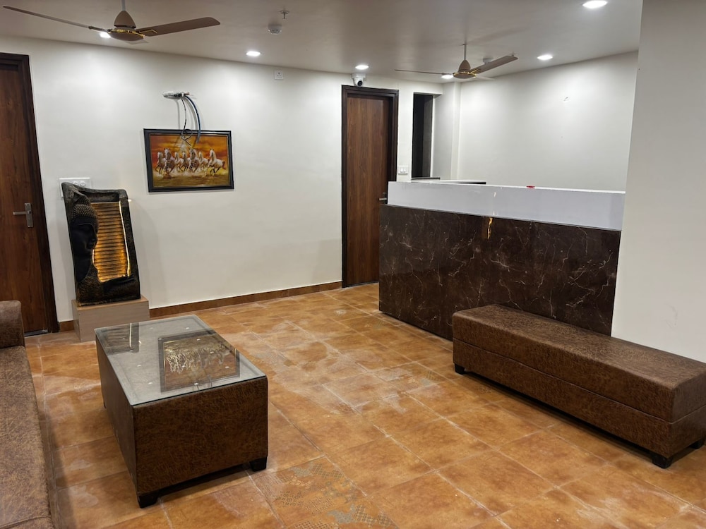 Nirvana inn