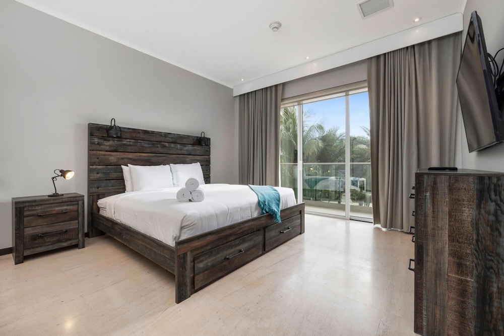 Le Vent Eagle Beach 2BR 2 5BA - Amazing Amenities