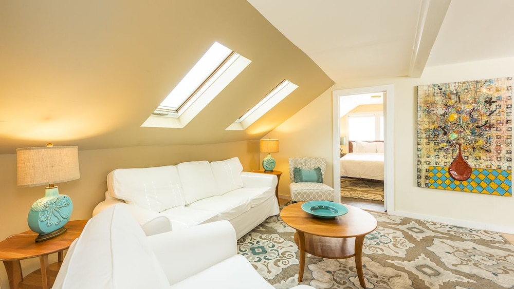 L'Habitation Guest House