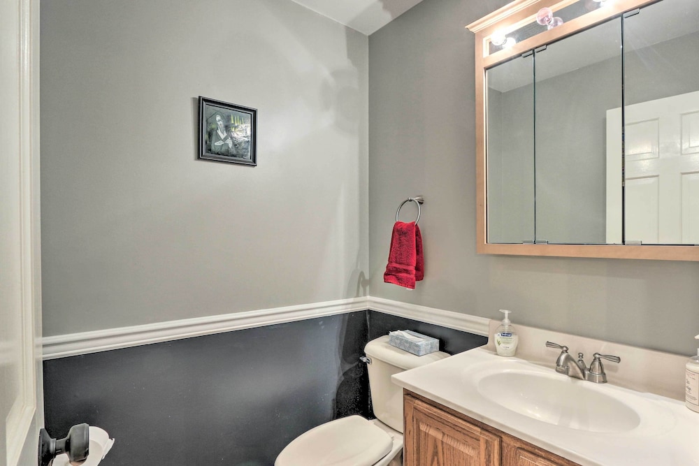 Charles Town Home w/ Private Pool Hot Tub - Property Image 45