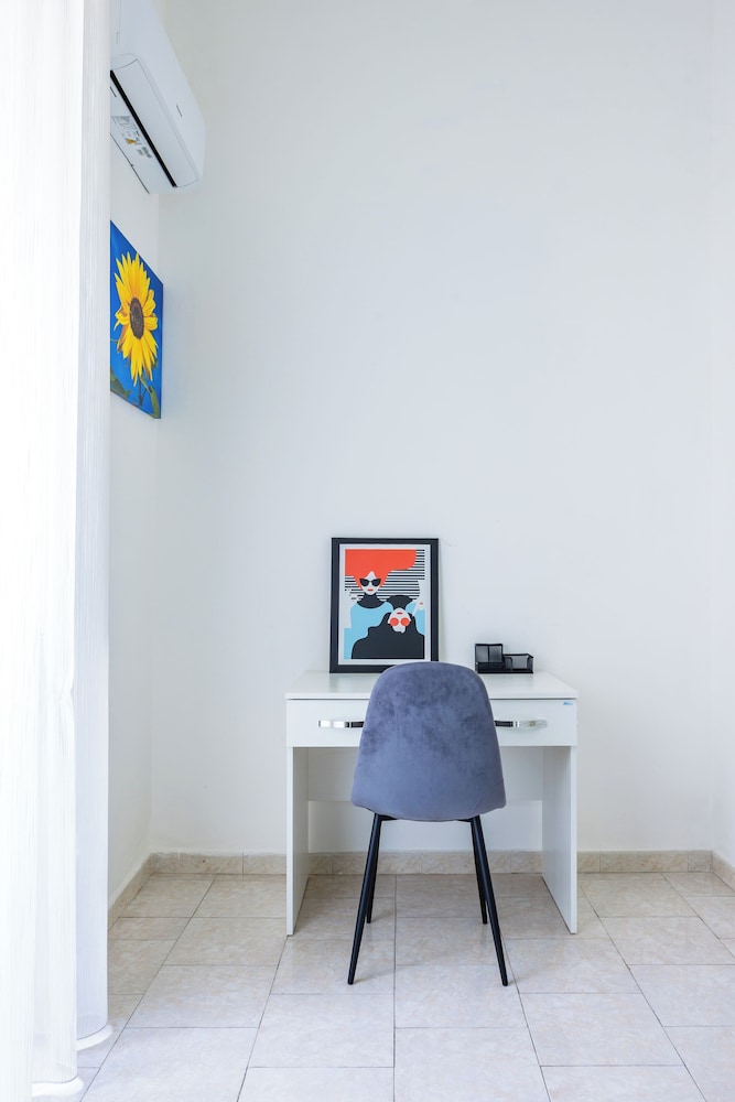 Urban Base Garibaldi by Napoliapartments