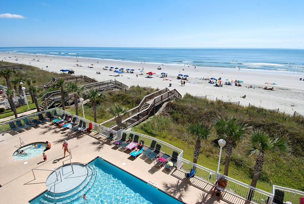 Crescent Shores by Condo-World