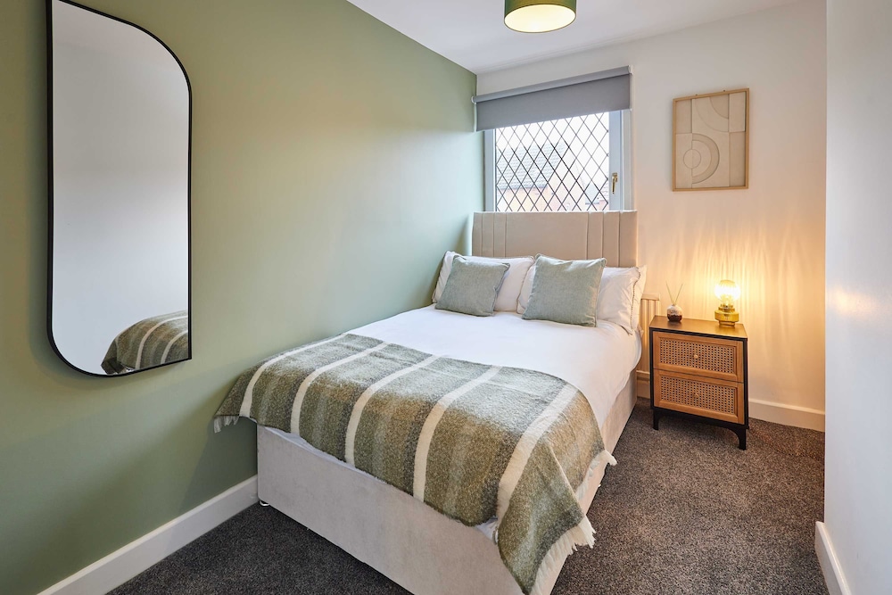 Host Stay Joffre Avenue