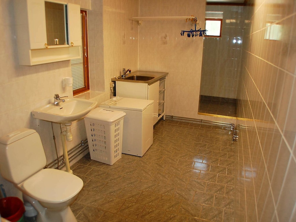 Photo 11