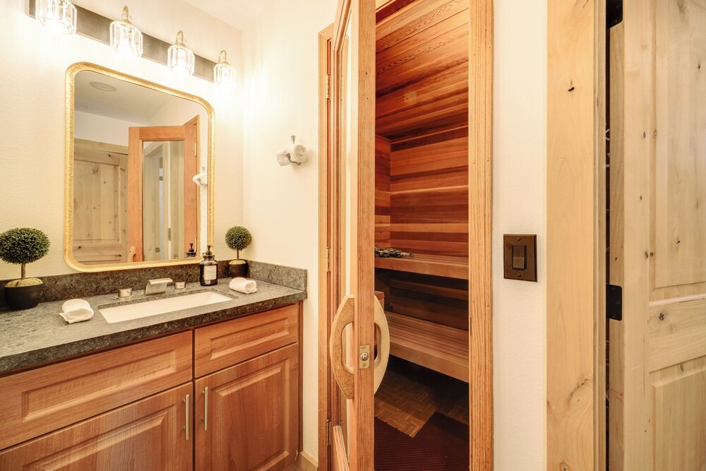Ski, Hike & Fish: Cabin w/ Deck in Soda Springs!